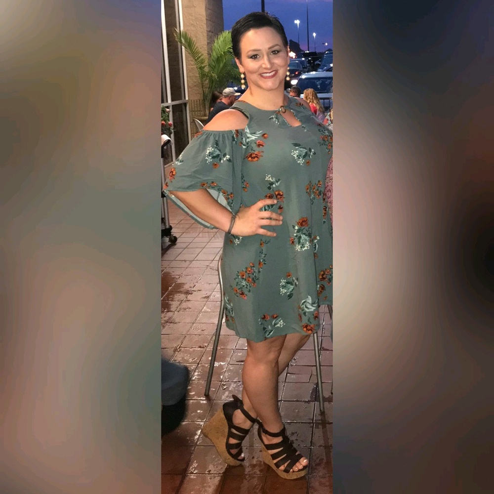 Meet your Posher, Marissa